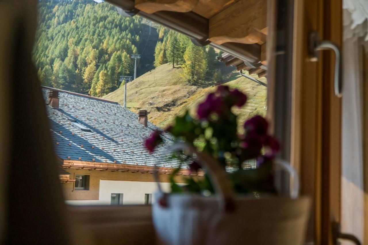 Appartamenti Rin Gemel Livigno Exterior foto
